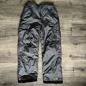 Men’s Pulse snow pants, size large